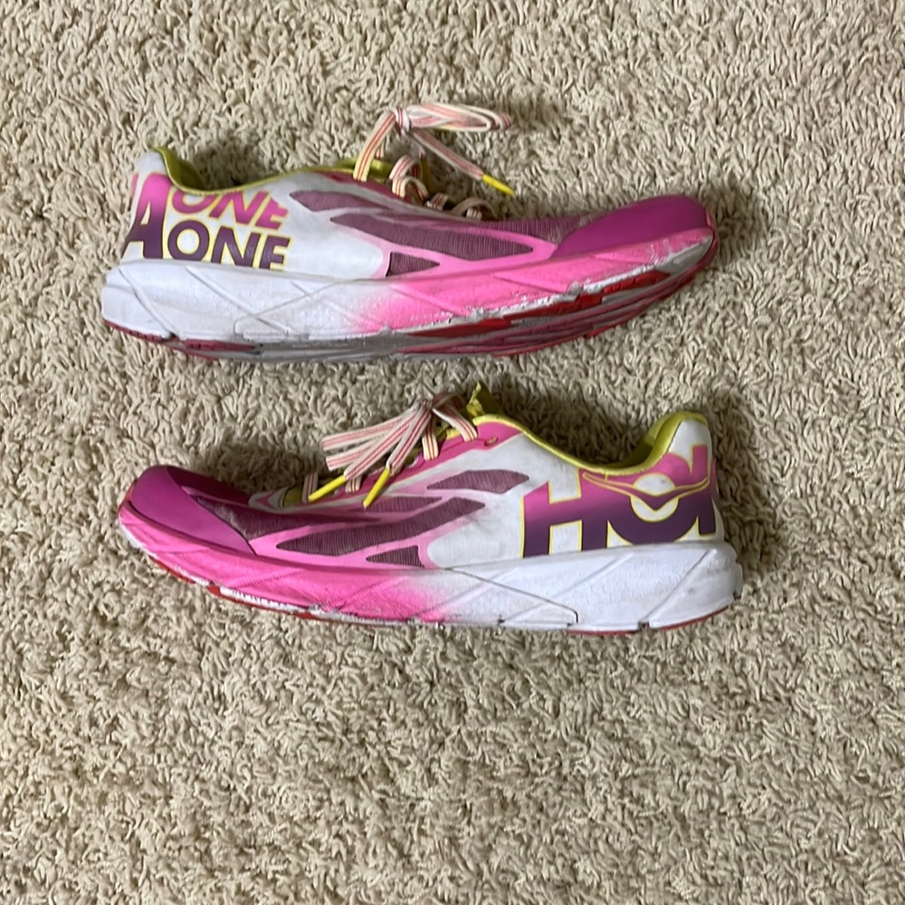HOKA ONE ONE TRACER PINK & WHITE used running shoes